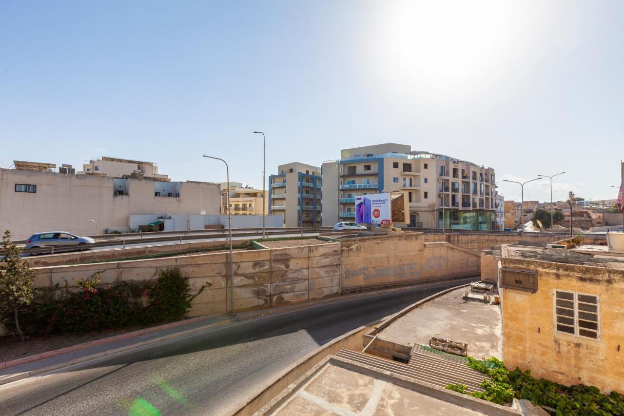 Pc3- Centrally Located Apt-Close To University 姆西达 外观 照片