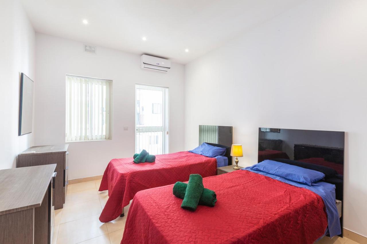 Pc3- Centrally Located Apt-Close To University 姆西达 外观 照片